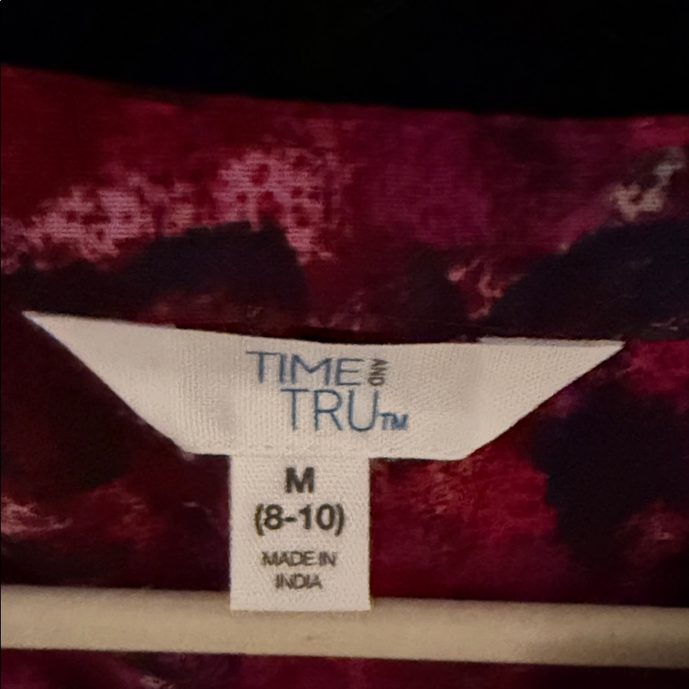 Time and Tru Raspberry Floral Blouse - Picture 2 of 4